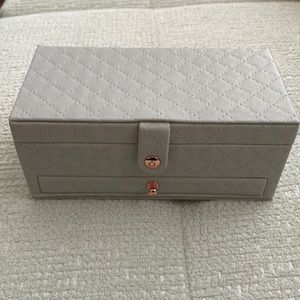Pandora travel jewelry box case